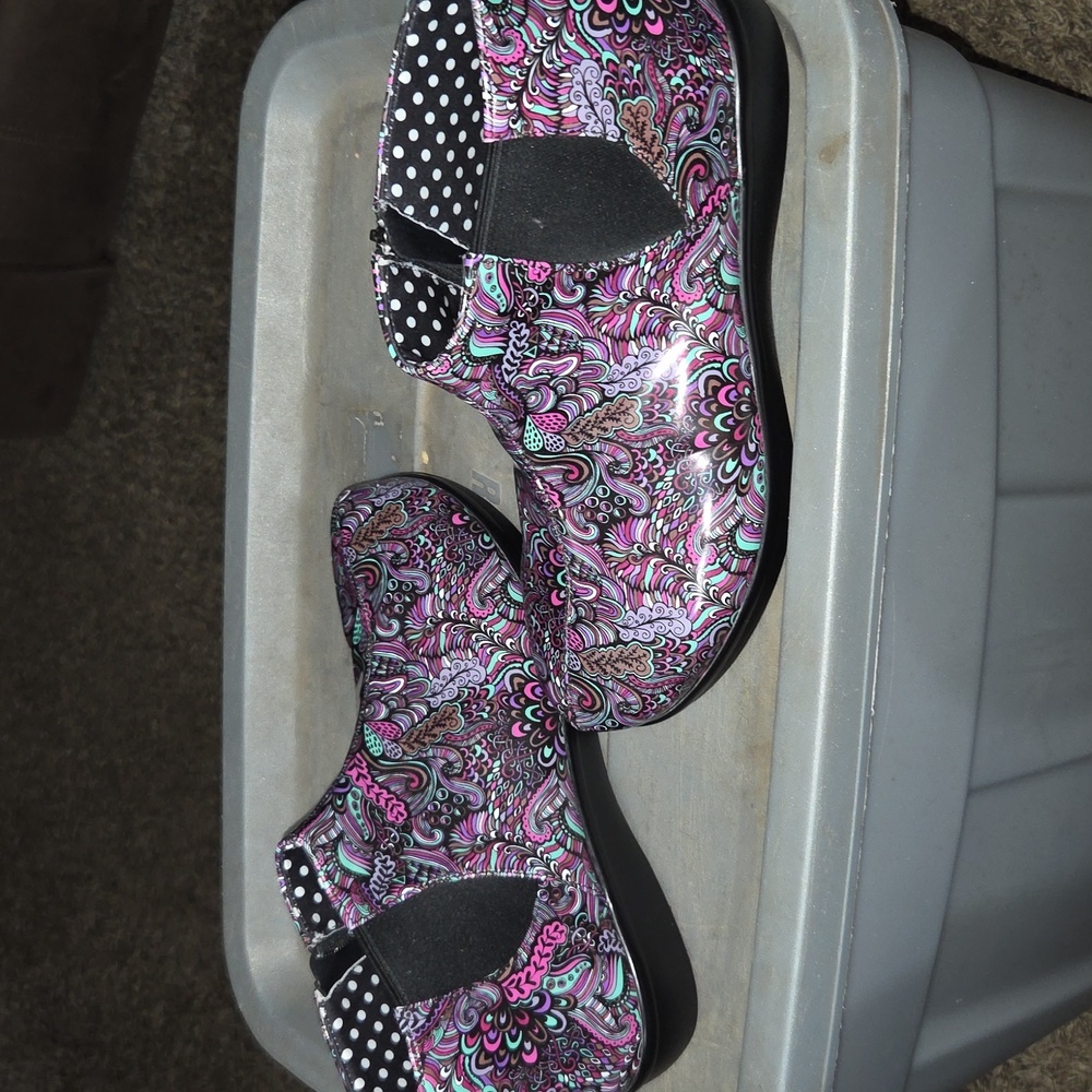 Colorful ALEGRIA By Pg  Women's Rain Ankle  Boots Size 10. - Picture 4 of 5